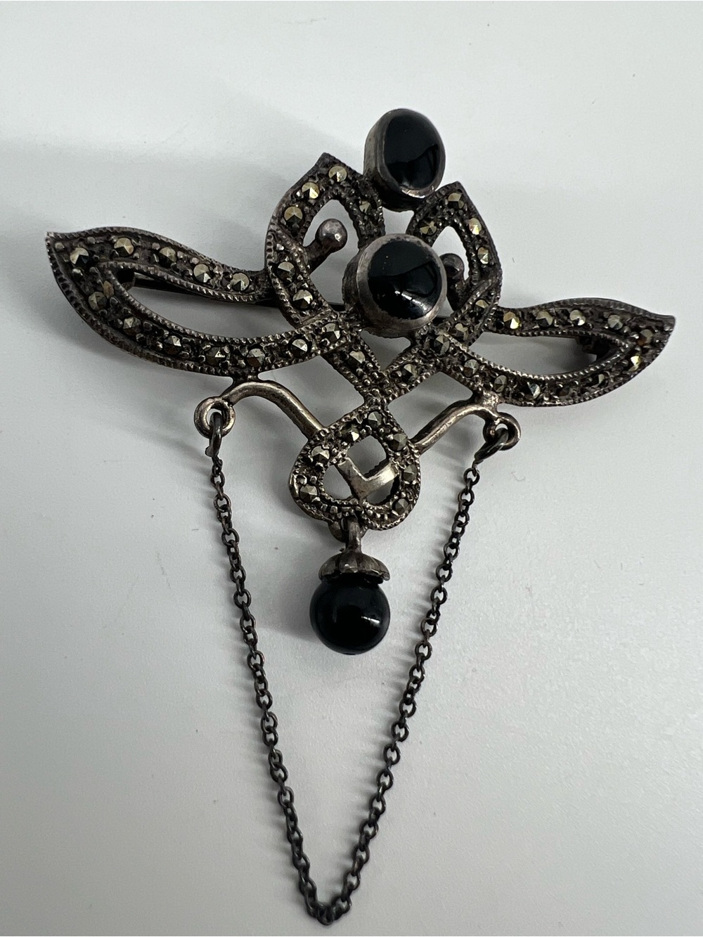 Vintage Sterling Silver Marcasite & Black Cabochon Dangle Brooch Pin 925